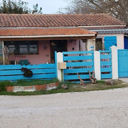 Une Maison Sur Une Presqu'Ile Port-Saint-Louis-du-Rhône Zewnętrze zdjęcie
